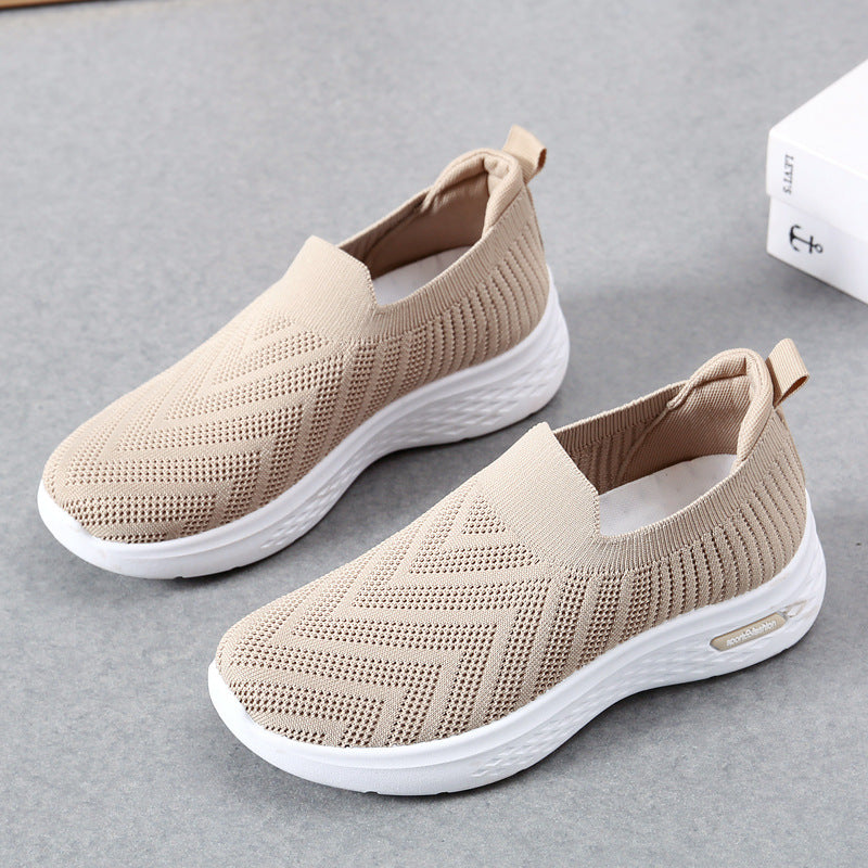 Casual Mesh Slip-On Sneakers for Women - Lightweight & Breathable Walking Shoes