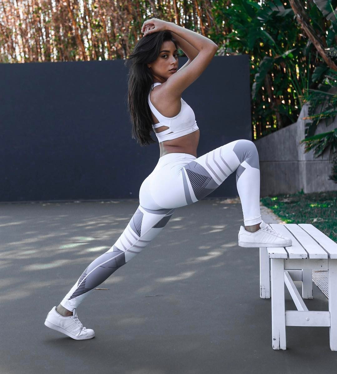 Reflective Sport Yoga Pants – High-Waist Activewear for Fitness & Yoga