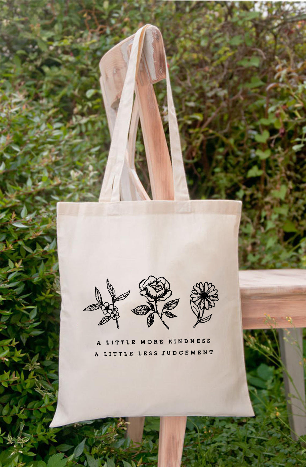 Printed Canvas Tote Bag – Eco-Friendly & Stylish Everyday Companion 🌿✨