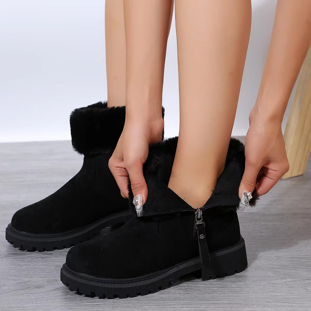 Warm Plush Side-Zipper Winter Snow Boots for Women - Stylish Outdoor Thickened Boots with Low Heel