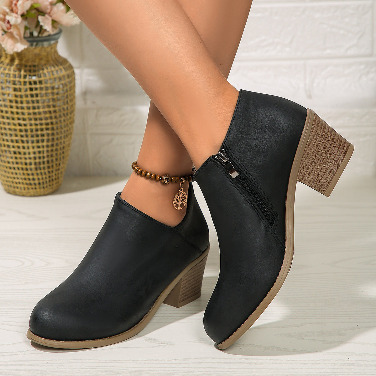 Stylish Chunky Heel Ankle Boots for Women - Side Zipper Round Toe Fashion Short Boots